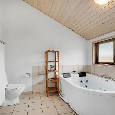 Schönes Haus In Mit Wlan